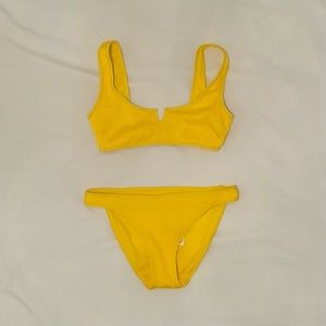 Hollister Yellow Ribbed Bikini Set (XS/S)